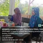 Babinsa Koramil 0201-15/DT Laksanakan Komsos Dengan Warga Binaan Demi Jalin Hubungan Baik