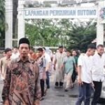 Babinsa Pandau Hilir Dukung Kegiatan Sholat Idul Fitri di SD Swasta Sutomo 1