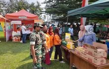 Babinsa Koramil 0201-01/MP Serda Sholihin Hadiri Bazar Lapangan Sejati