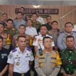 Peltu Dicky Lubis Babinsa Kel. Sidorame Barat I Memonitor Rapat Koordinasi Forkopimda Kota Medan