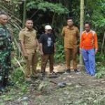 Perangi Narkoba, Babinsa Koramil 0201-05/MB Bersama Tiga Pilar Bongkar Gubuk Narkoba