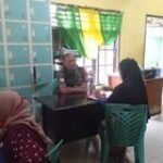 Serma Suwardi Babinsa Koramil 0201-09/MB Gelar Komsos Dengan Staf Kelurahan Belawan II
