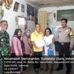 Babinsa Koramil 0201-14/PB Serda Sugiono Dampingi Pembagian BLT Dana Desa Tahap II di Namo Rambe