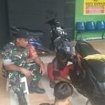 Babinsa Koramil 0201-01/MP Tingkatkan Sinergi dengan Warga Melalui Komsos di Bengkel Sekip