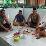 Babinsa Cinta Rakyat Serma Sri Hartono Jalin Keakraban dengan Warga Melalui Komsos