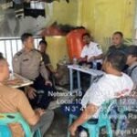 Tingkatkan silaturahmi Babinsa Koramil 0201-10 Pelda Zulkarnaen Laksanakan Komsos Dengan Lurah, Babinkamtibmas, Kepling dan Warga