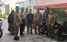 Babinsa Laksanakan Komsos Dengan Kepling, Bahas Keamanan di Wilayah Binaan