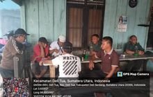 Babinsa Koramil 0201-15/DT Tingkatkan Komunikasi Sosial dengan Warga Desa Mekar Sari