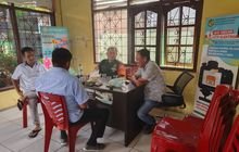 Kolaborasi Babinsa dan Aparat Kelurahan Gaharu untuk Tingkatkan Ketertiban Lingkungan