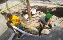 Sertu U. Hasibuan Pimpin Pengawasan Perbaikan Darurat Jalan Amblas