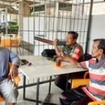 Babinsa Serma Prawika Ajak Warga Desa Saentis Tingkatkan Sinergi dan Hindari Judi Online