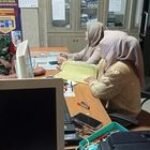 Babinsa Kelurahan Sitirejo 1 Tingkatkan Keharmonisan melalui Komsos dengan Perangkat Kelurahan
