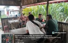 Babinsa Koramil 14/PB, Serda Ade Lingga Laksanakan Komsos untuk Meningkatkan Keamanan dan Silaturahmi di Desa Deli Tua
