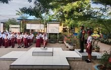 Babinsa Koramil 0201-16/Tanjung Morawa Jadi Pembina Upacara di SD Negeri 101877 Tanjung Morawa