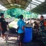 Jaga Hubungan Baik Babinsa Koramil 0201-14/PB Laksanakan Komsos dengan Warga Wilayah Binaan