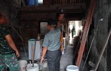 Danramil 0201-08/MA Tinjau Langsung Pengerjaan RTLH di Wilayah Binaan