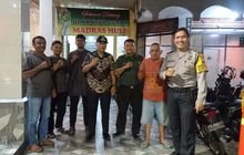 Ciptakan Kamtibmas, Babinsa Sertu Nurwahyudi Laksanakan Posko Trantibum Bersama Tiga Pilar Kelurahan Madras Hulu