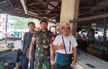 Babinsa Kelurahan Babura Laksanakan Posko Pemantauan Sampah Pasar Pringgan