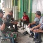 Babinsa Koramil 0201-10/MM Sertu Harsoyo Laksanakan Komsos dengan Lurah, Kepling, dan Warga