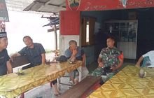 Babinsa Koramil 0201-10/MM Serda Suhenda Gelar Komsos dengan Kepling dan Warga di Medan Marelan