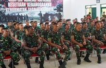 Prajurit Yonif 320 Kostrad Terima Edukasi Pencegahan Penyakit Kronis di Aula Markas