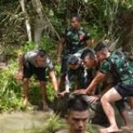 Usai Dihantam Banjir, Satgas TMMD Kembali Benahi Kolam Pompa Hidram