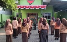 Babinsa Koramil 0201-10/MM Berikan Pembinaan dan Pelatihan Disiplin Kepada Siswi PKL di Medan Marelan