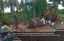 Danramil 0201-16/TM Bersama Warga Bangun Tangki Air di Desa Naga Timbul