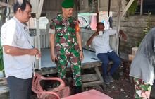 Babinsa Serka Subagio Tinjau Pos Kamling Bersama Kepling dan Warga untuk Pelihara Kamtibmas