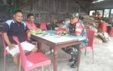 Babinsa Koramil 0201-14/PB Koptu Janawari Jalin Silaturahmi dengan Warga di Dusun 3 Desa Hulu