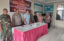 Rapat Pleno Terbuka Rekapitulasi DPHP-DPS Pilkada 2024 di Kelurahan Sei Kera Hilir II