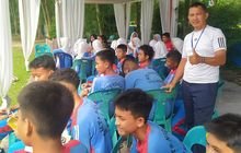 Bangga Lihatnya! Pelajar MTsN 2 Deli Serdang Nonton Kriket Sambil Belajar