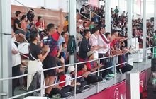 Yel-yel dan Sorakan Suporter Tambah Semangat Para Atlet Kickboxing