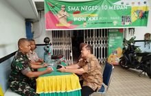 Babinsa Kelurahan Sei Rengas I Gelar Komsos dengan Warga Jalan Kuantan