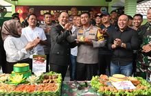 Usai Gelar Upacara HUT Ke 79 TNI Kodim Sukoharjo, Dapat Kejutan Dan Ucapan Selamat