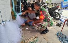 Babinsa Koramil 0201-09/MB, Koptu Supriadi Ajak Nelayan Untuk Selalu Menjaga Ekosistem Laut