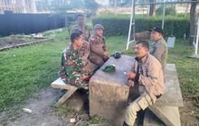 Babinsa Koramil 07/Salak Jalin Sinergi dengan Satpol PP, Wujudkan Kemanunggalan TNI-Rakyat