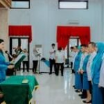 Kahiyang Ayu Lantik 4 Ketua TP PKK Kecamatan Sekaligus Kukuhkan Jadi Bunda PAUD