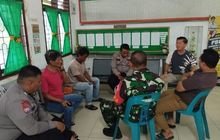 Babinsa Koramil 0201-01/MP Sertu Rahmansyah Melaksanakan komsos Dengan Babinktimas dan Warga Binaanya. Di Kntr Lurah Pulau Brayan Kota