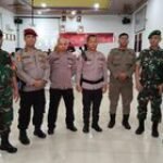 Bersinergi Dengan Polsek Medan Baru, Babinsa Koramil 0201-05/MB Amankan Rekapitulasi Pilkada 2024 Kecamatan Medan Baru