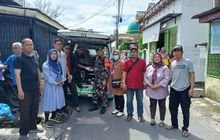 BABINSA DAN PERANGKAT DESA BRSERTA TIM KESEHATAN EVAKUASI ODGJ KE RUMAH SAKIT JIWA