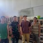 Babinsa Koramil 0201-12/Hp Serda Dian K Monitor Terhadap Peternak Ayam Petelur Yg Ada Di Desa