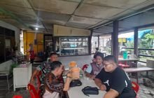 Dengan Komsosnya, Babinsa Kelurahan Padang Bulan Permudah Gali Informasi