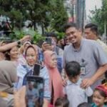 Dukung Program One Day No Car, Bobby Nasution Kerja Naik Bus Listrik