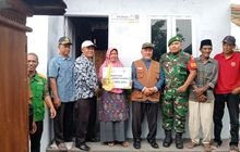 Babinsa Koramil 0201-16/TM Laksanakan Pendampingan Penyerahan Kunci Bantuan RTLH oleh BAZNAS Sumut