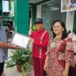 Kembali Pegawai Kankemenag Sibolga Angkat Marwah, Terima Penghargaan KPPN