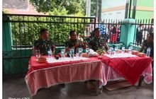 Segera Kosongkan, Danramil 0201-02/MT dan Babinsa Memonitor Sosialisasi Pengosongan Rumah Dinas di Asrama TNI AD Glugur Hong