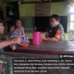 Cegah Konlfik dan Deteksi Dini, Babinsa Koramil 0201-14/PB Peltu Rudi Anthoni Komsos Bersama Warga di Warkop