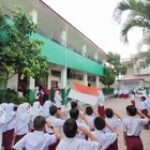 Babinsa Serda Ahmad Suyadi Pimpin Upacara SD Muhammadiyah 23 Jalan Denai Gg Mulajadi Kelurahan TSM III