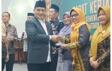 MAN 2 Langkat Terima Penghargaan Humas dan PPID Award Kanwil Kemenag Sumut